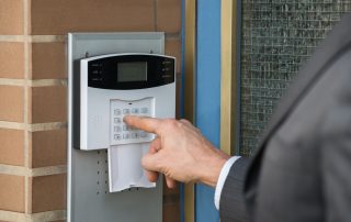 Ways to Secure Your Business From an Expert Commercial Locksmith