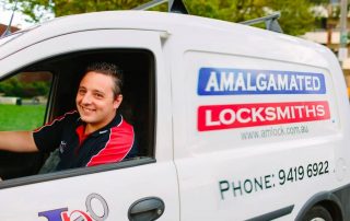 Collingwood Locksmiths provide free on-site quote and emergency locksmith support